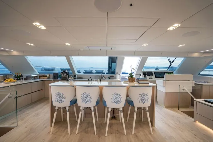 Charter Yacht TESNI - Sunreef 80 Power Eco - 4 Cabins - Tortola - Virgin Gorda - Anegada - British Virgin Islands - Caribbean - Western Mediterranean