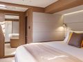 LADY ROSE Lagoon Sixty 5 - Bed 2 LADY ROSE Lagoon Sixty 5 - Bed 2