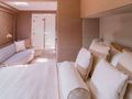 LADY ROSE Lagoon Sixty 5 - Bed 3 LADY ROSE Lagoon Sixty 5 - Bed 3
