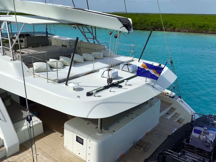LITTLE GIANT Sunreef 88 Double Deck - Flybridge LITTLE GIANT Sunreef 88 Double Deck - Flybridge