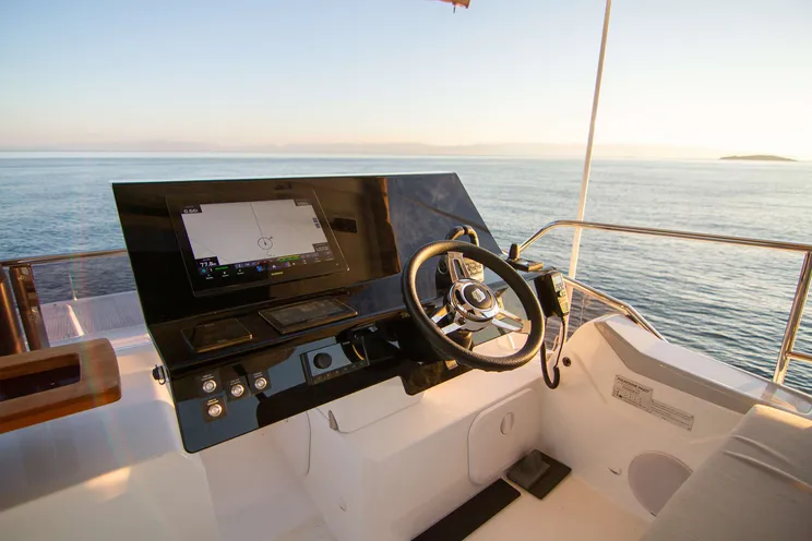 Charter Yacht ARIVA - Fountaine Pajot Power 67 - 5 Cabins - Corfu - Lefkas - Kefalonia - Ionian Islands - Greece