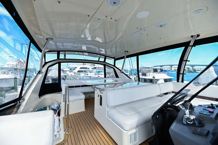 Charter Yacht BEACH BOOMER I - Aquila 44 - 3 Cabins - Nassau - Exumas - Bahamas
