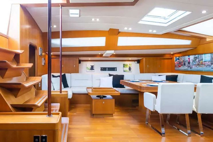 Charter Yacht HUAYRA - Comar Comet 100 - 4 Cabins - Athens - Mykonos - Paros - Cyclades - Aegean - Greece