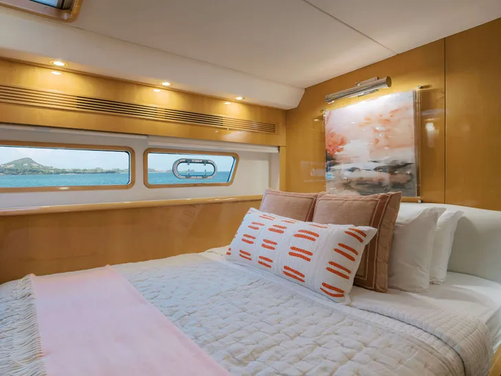 AVANTI Privilege 745 - VIP cabin 1 AVANTI Privilege 745 - VIP cabin 1