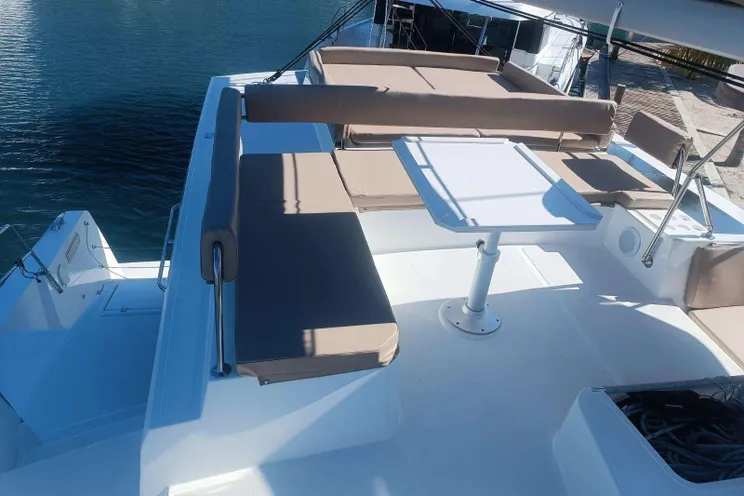 Charter Yacht POINT CLEAR - Bali 4.4 - 3 Cabins - Placencia - Drowned Cayes - Goff's Caye - St. George`s Caye - Belize