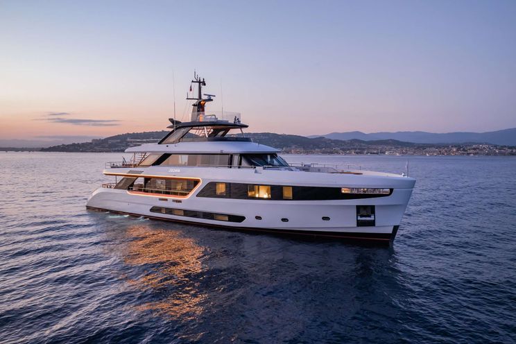 Charter Yacht ANGEL - Benetti Motopanfilo 37m - 5 Cabins - Athens - Mykonos - Paros - Cyclades - Aegean - Greece