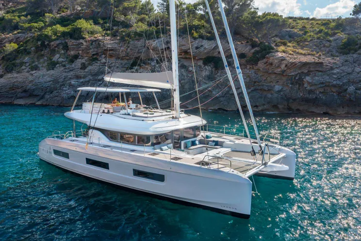 Charter Yacht GRACE 60 - Lagoon 60 - 4 Cabins - Tortola - Anegada - Virgin Gorda - BVI - Caribbean