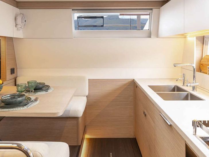WISH Lagoon 60 - galley WISH Lagoon 60 - galley