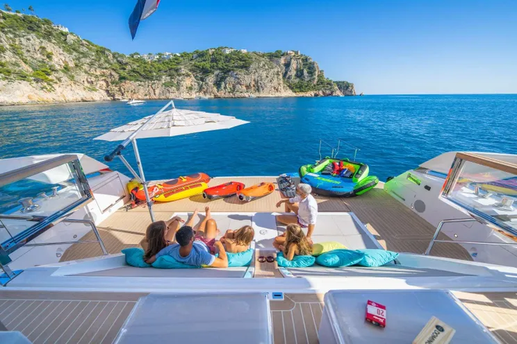 Charter Yacht 1 LORENA - Sunseeker 90 Ocean - 4 Cabins - Nassau - Exumas - Bahamas