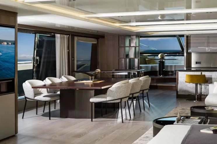 Charter Yacht 1 LORENA - Sunseeker 90 Ocean - 4 Cabins - Nassau - Exumas - Bahamas