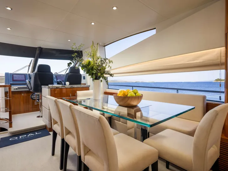 OPAL ADRIATIC Sunseeker 75 - main dining area OPAL ADRIATIC Sunseeker 75 - main dining area