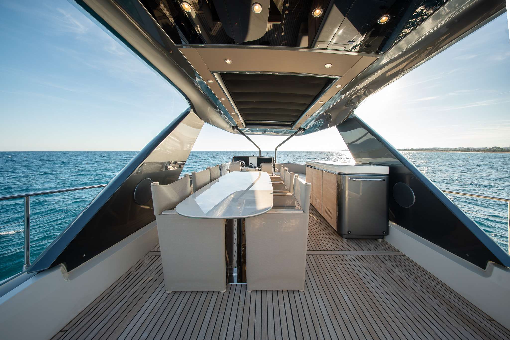 Charter Yacht ENTHUSIAST - Prestige X70 - 4 Cabins - Naples - Capri - Positano - Amalfi Coast - Italy - West Mediterranean