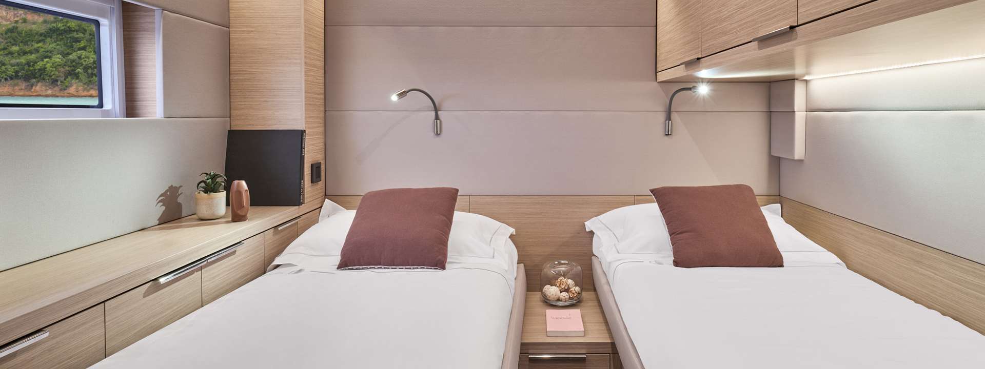 Charter Yacht ADRIATIC PEARL - Lagoon 55 - 5 Cabins - Split - Dubrovnik - Hvar - Croatia