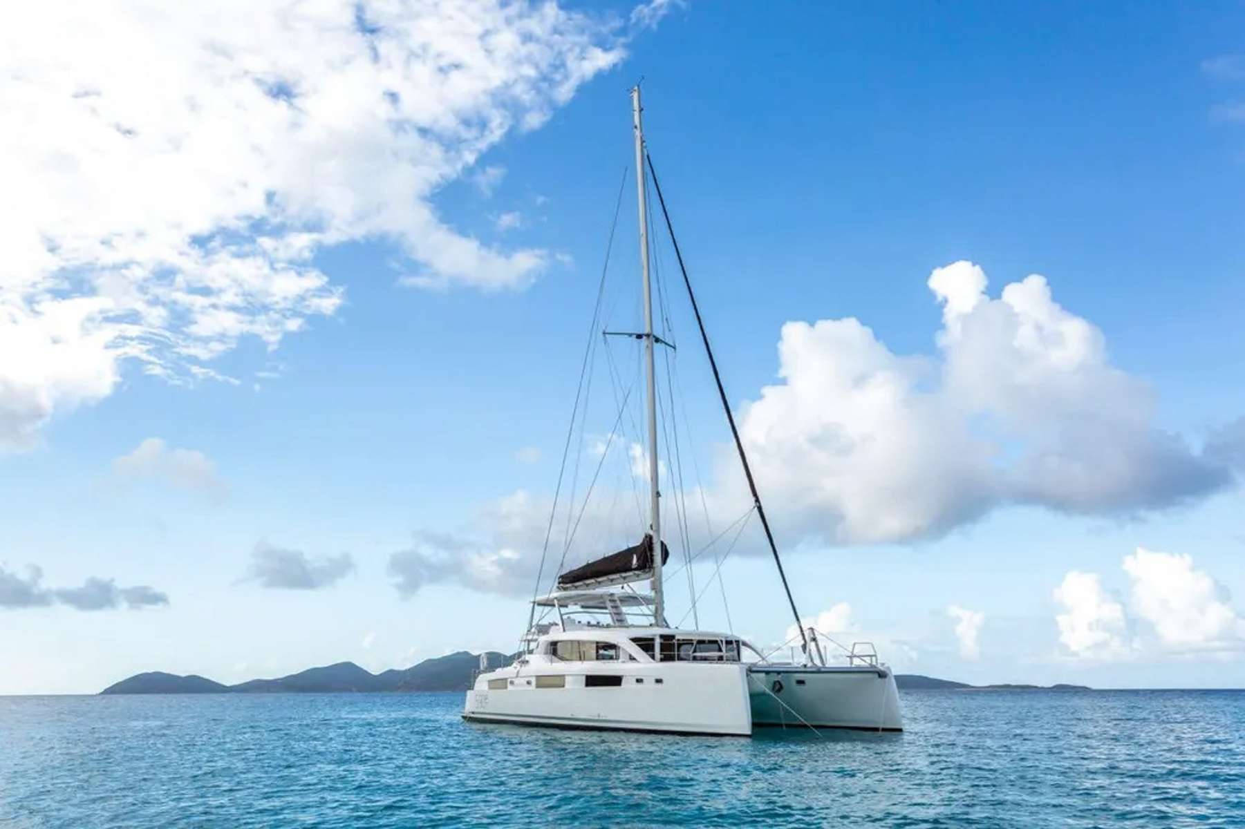 Charter Yacht CELESTINE - Voyage 590 - 5 Cabins - St Thomas - St John - St Croix - USVI - Caribbean