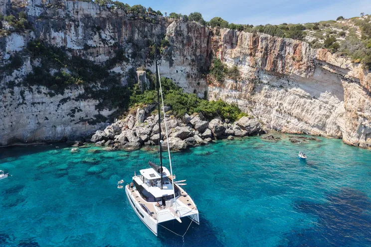 Charter Yacht TRANQUILA - Fountaine Pajot Samana 59 - 4 Cabins - Tortola - Anegada - Virgin Gorda - BVI - Caribbean