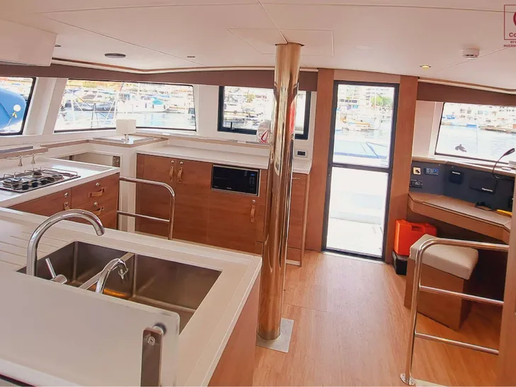 LOBA DO MAR Bali 4.6 - galley LOBA DO MAR Bali 4.6 - galley