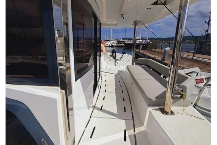 Charter Yacht LOBA DO MAR - Bali 4.6 - 5 Cabins - St Martin - St Barths - Leewards - Caribbean