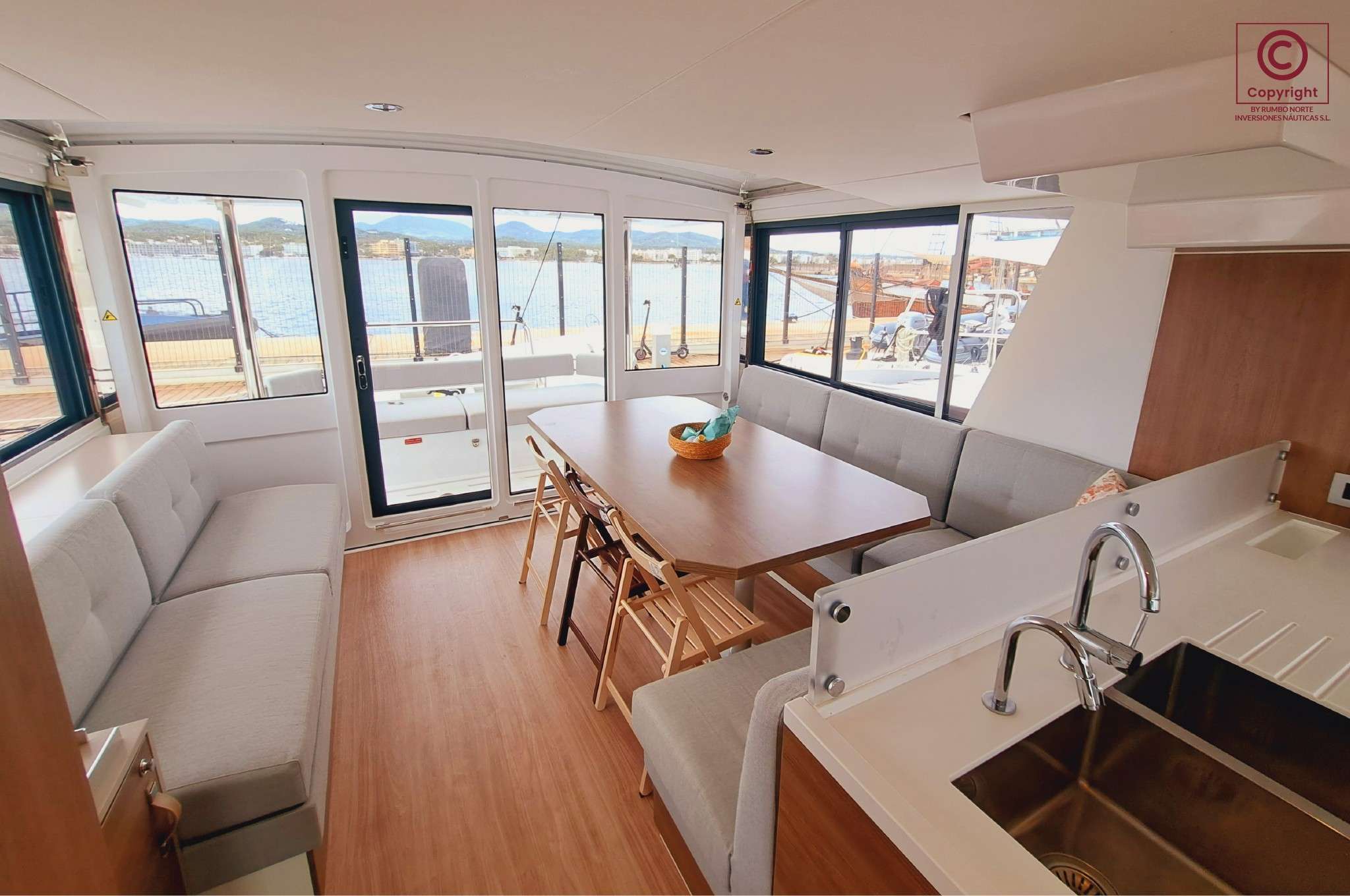Charter Yacht LOBA DO MAR - Bali 4.6 - 5 Cabins - St Martin - St Barths - Leewards - Caribbean
