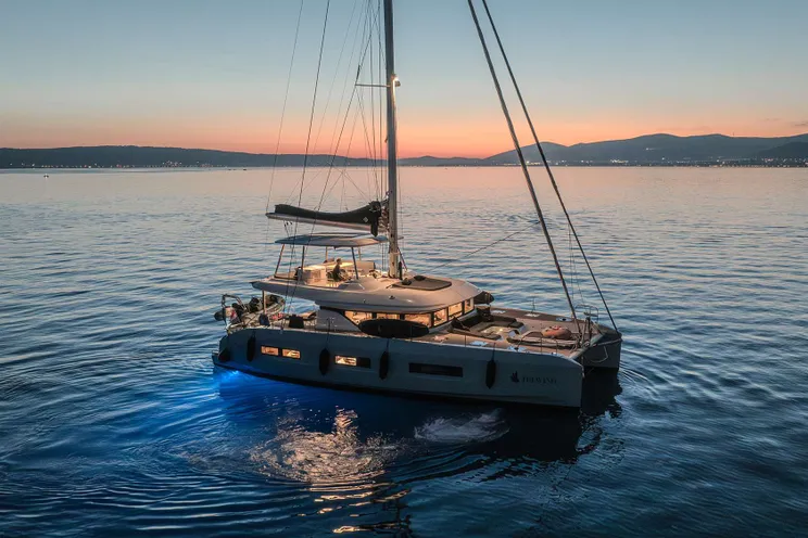 Charter Yacht TRIWING OSSUS - Lagoon 55 - 5 Cabins - Split - Dubrovnik - Hvar - Croatia