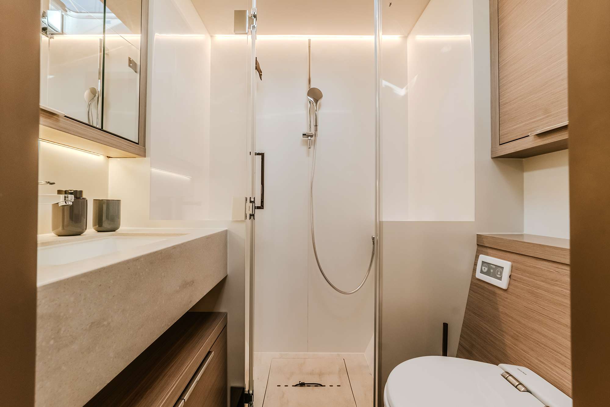 Charter Yacht TRIWING OSSUS - Lagoon 55 - 5 Cabins - Split - Dubrovnik - Hvar - Croatia