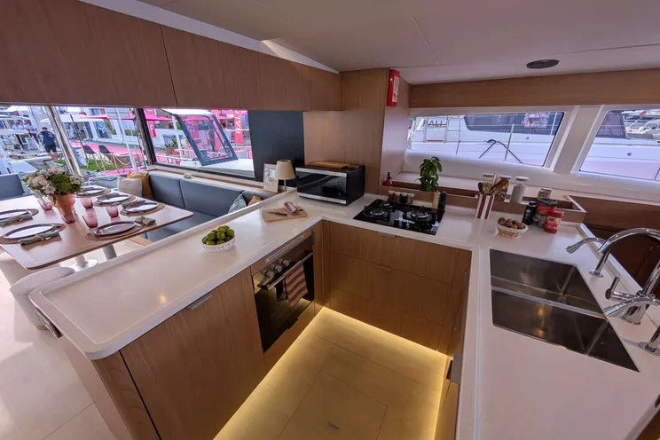 Charter Yacht DISFRUTONA - Bali 5.2 - 5 Cabins - Andratx - Palma - Mallorca - Ibiza - Balearics - Spain