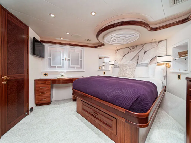 BETH ANN Westport 112 - VIP cabin 1 BETH ANN Westport 112 - VIP cabin 1