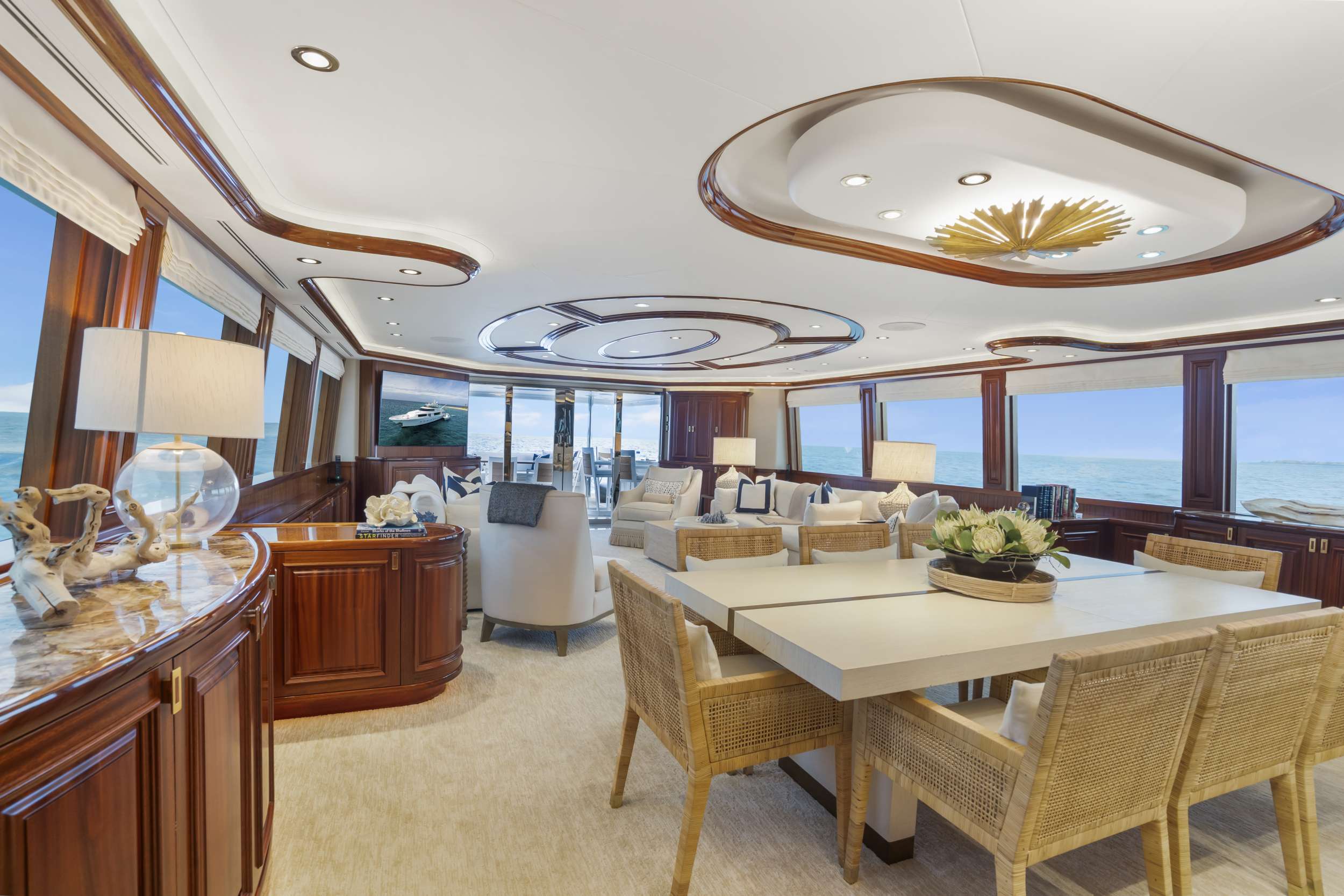 Charter Yacht BETH ANN - Westport 112 - 4 Cabins - Nassau - Exumas - Bahamas