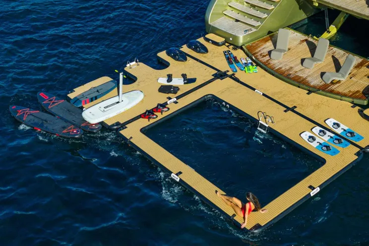 Charter Yacht A PLAN - Sunreef 80 - 4 Cabins - St Martin - St Barths - Leewards - Caribbean