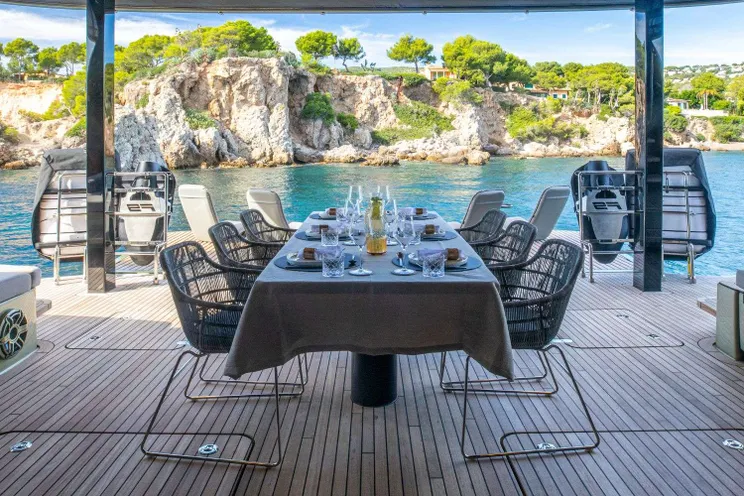 Charter Yacht A PLAN - Sunreef 80 - 4 Cabins - St Martin - St Barths - Leewards - Caribbean