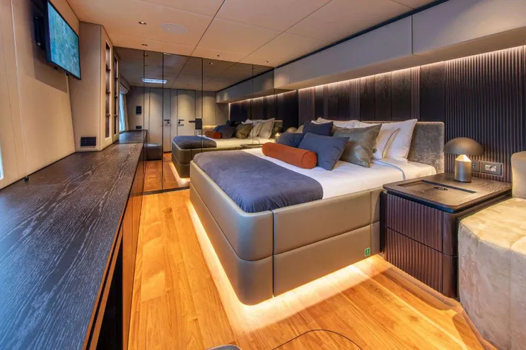 Charter Yacht A PLAN - Sunreef 80 - 4 Cabins - St Martin - St Barths - Leewards - Caribbean