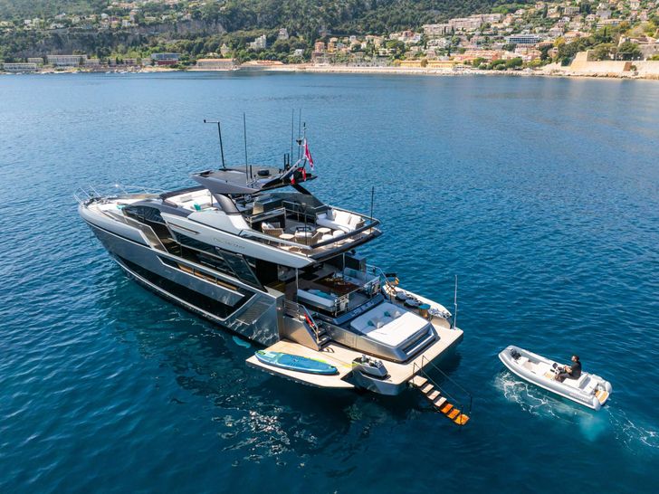 L'AS BLEU Riva Diva 82 - anchored with the water toys L'AS BLEU Riva Diva 82 - anchored with the water toys