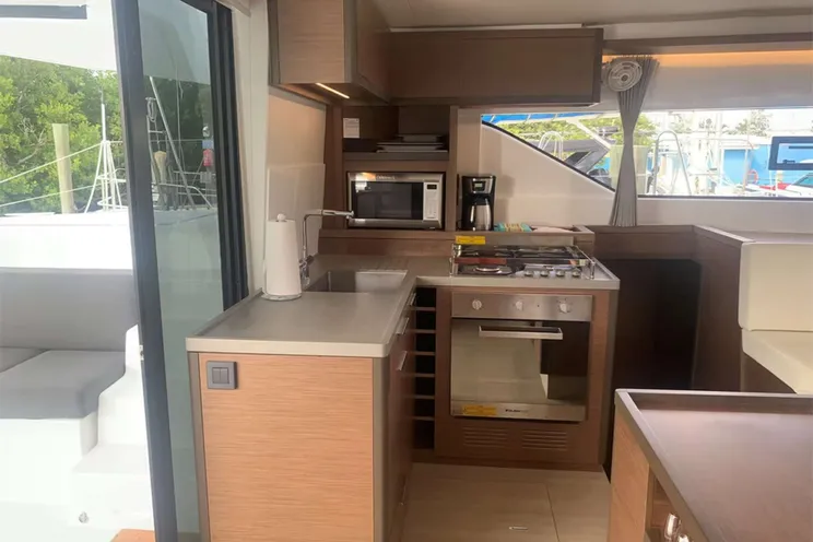 Charter Yacht BIG BERTHA - Lagoon 50 - 4 cabins - USVI - St. Thomas - St. John - St. Croix