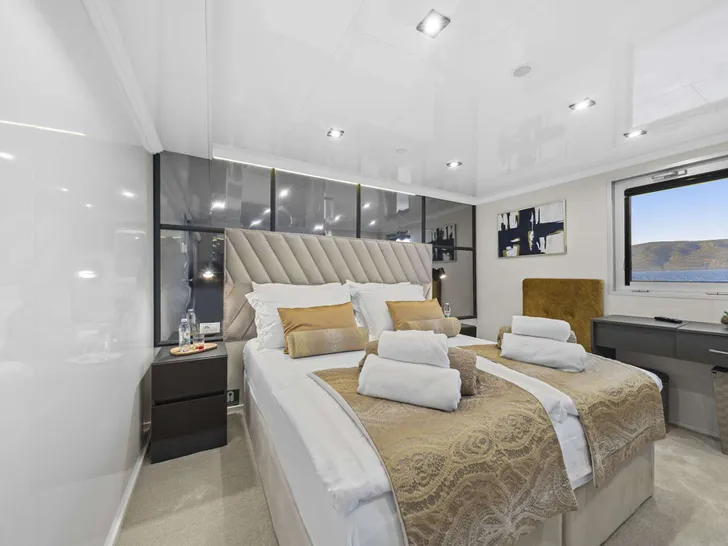 PREMIER Custom 55m Superyacht - master cabin PREMIER Custom 55m Superyacht - master cabin