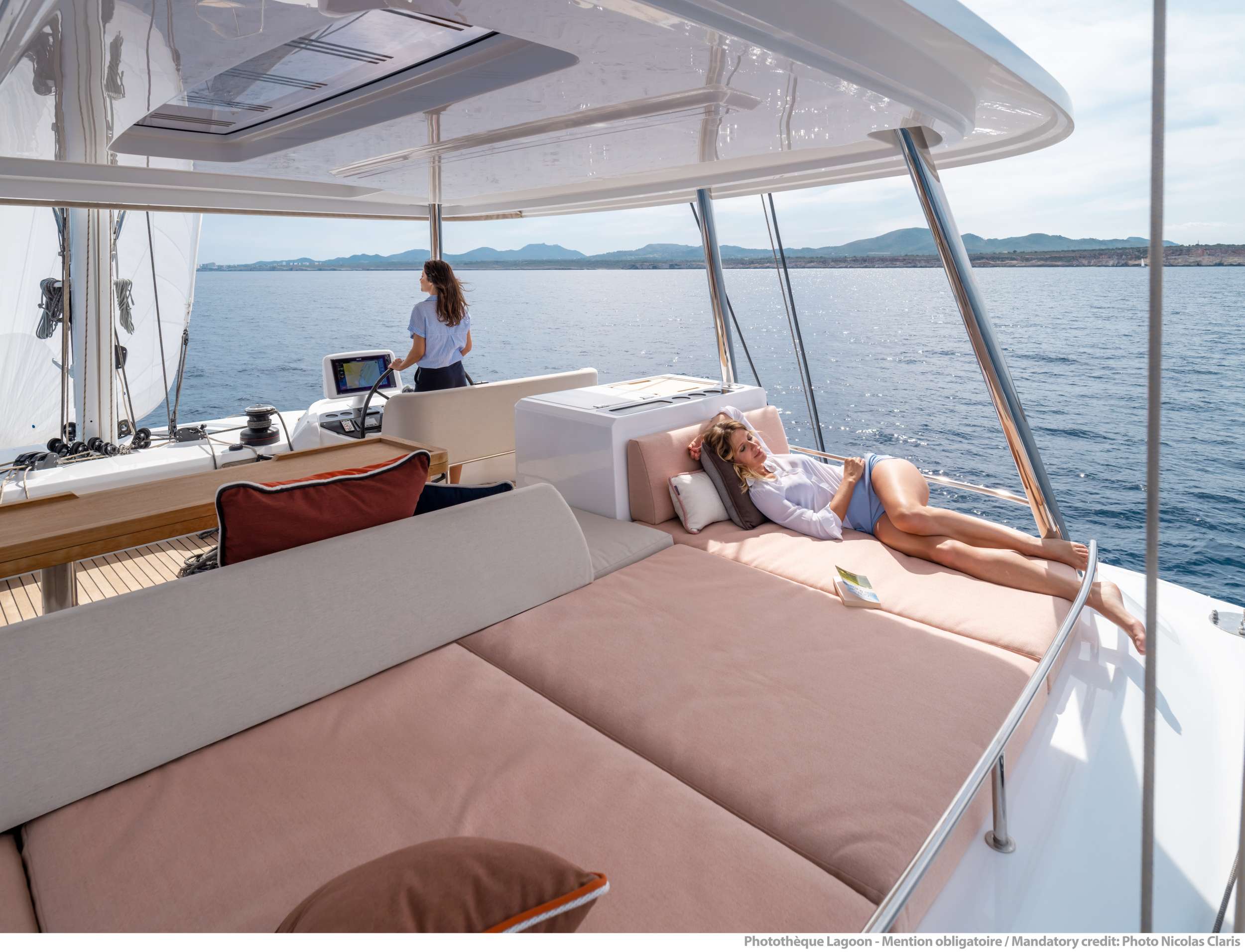 Charter Yacht STAR LINK - Lagoon 55 - 5 Cabins - Split - Dubrovnik - Hvar - Croatia