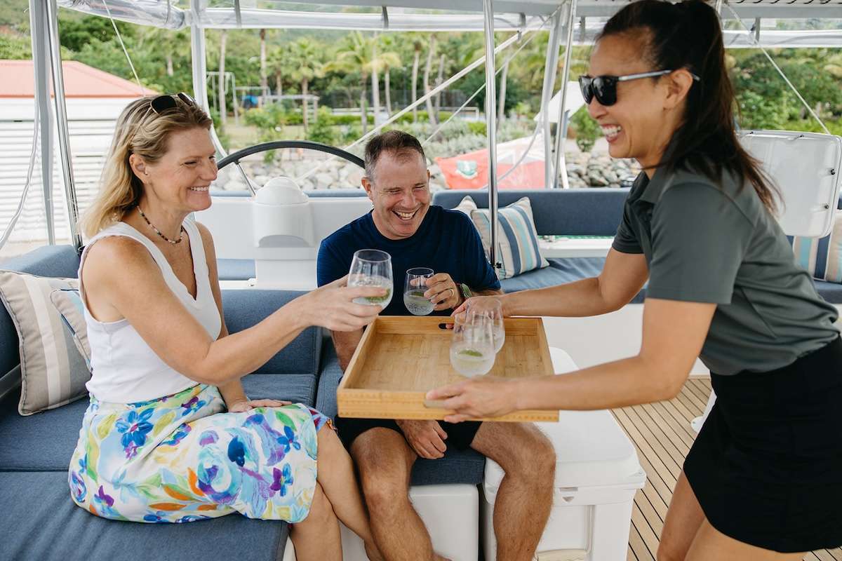 ENCORE Fountaine Pajot Alegria 67 - refreshments