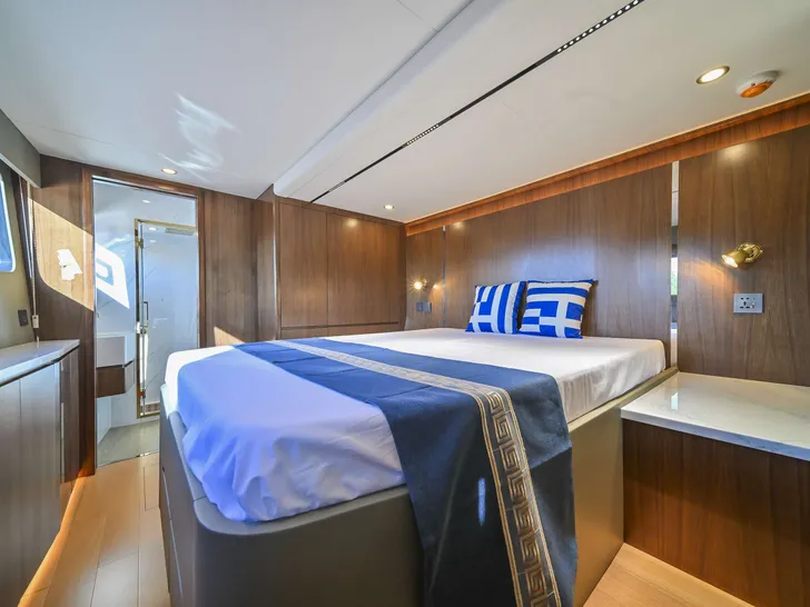 EVITA Nauticks N62 - master cabin EVITA Nauticks N62 - master cabin