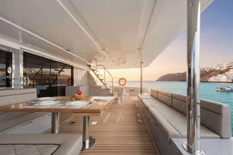 Charter Yacht ANDARE OLTRE - Heysea 60 - 5 Cabins - Athens - Mykonos - Paros - Cyclades - Greece