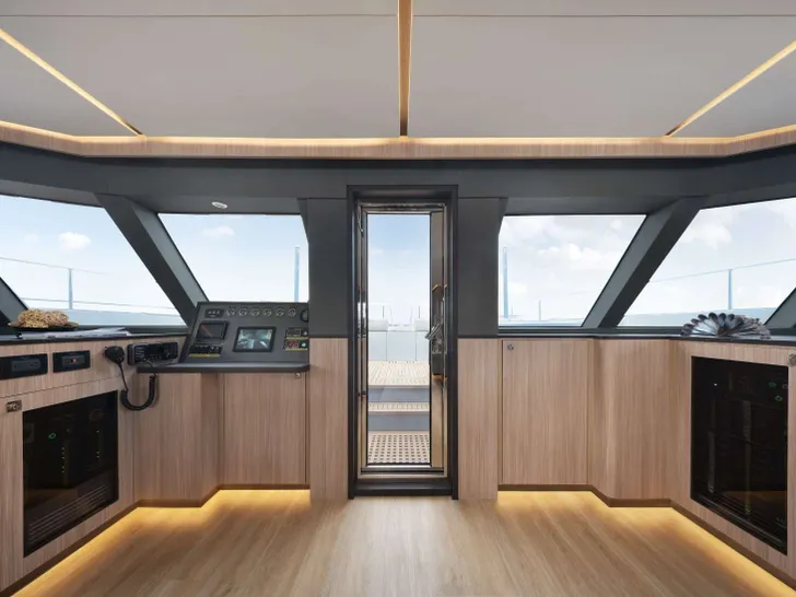 ANDARE OLTRE Heysea 60 - navigation center ANDARE OLTRE Heysea 60 - navigation center