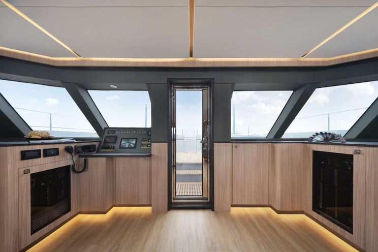 Charter Yacht ANDARE OLTRE - Heysea 60 - 5 Cabins - Athens - Mykonos - Paros - Cyclades - Greece