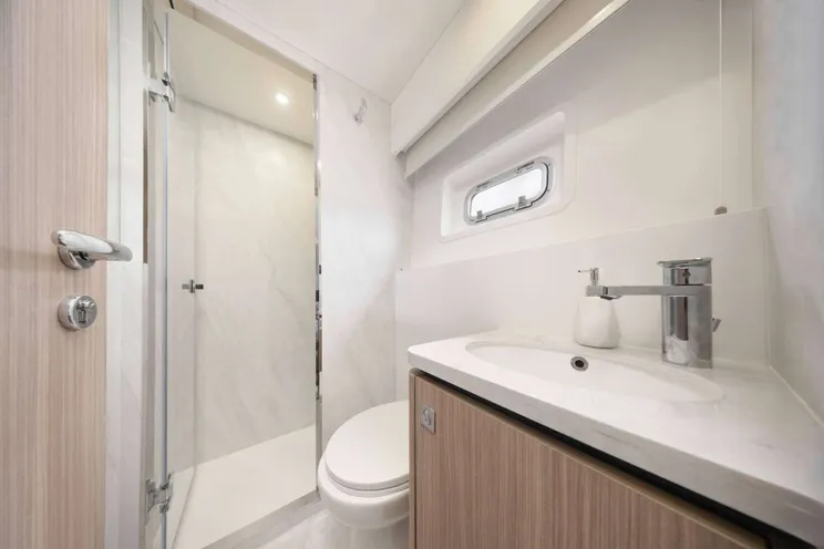 Charter Yacht ANDARE OLTRE - Heysea 60 - 5 Cabins - Athens - Mykonos - Paros - Cyclades - Greece