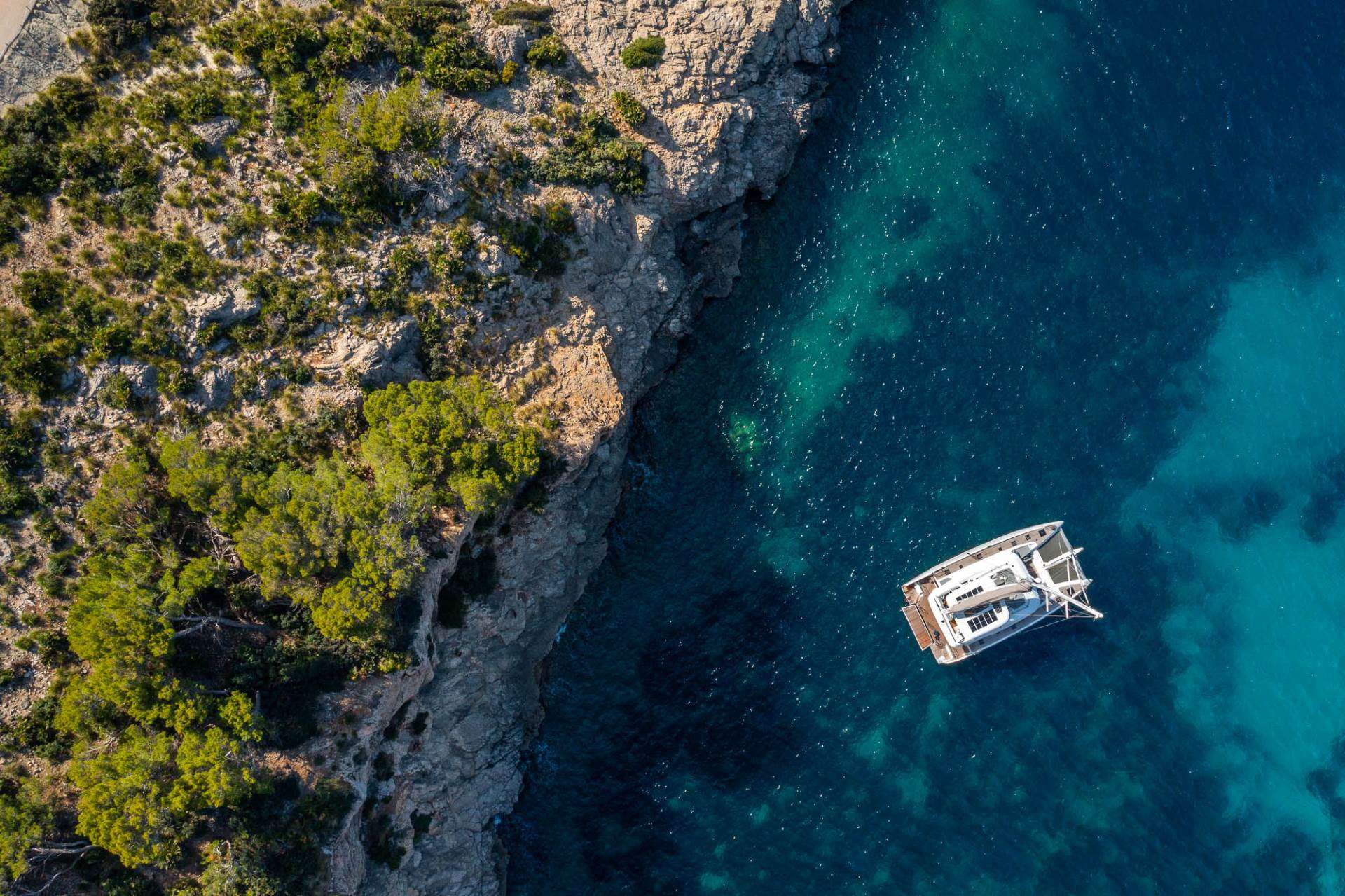 VELA BIANCA Lagoon 60 - top aerial shot