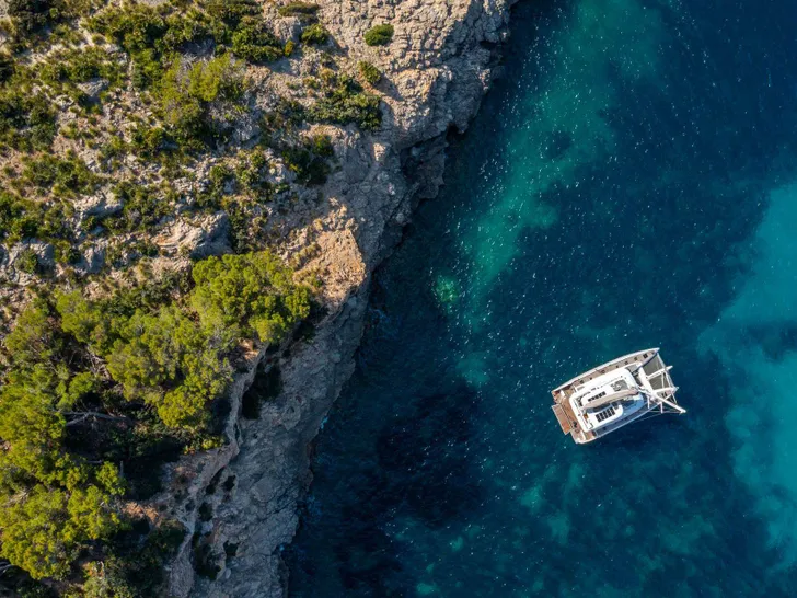 VELA BIANCA Lagoon 60 - top aerial shot VELA BIANCA Lagoon 60 - top aerial shot