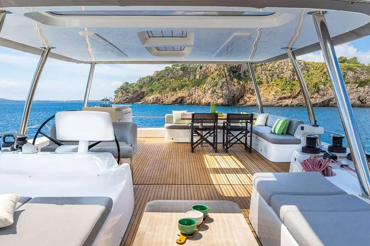 Charter Yacht VELA BIANCA - Lagoon 60 - 5 Cabins - Olbia - Porto Cervo - La Maddalena - Italy