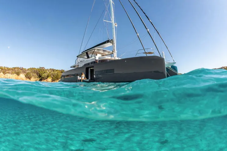Charter Yacht ARKTOS - Lagoon Eighty 2 - 4 Cabins - Tahiti - French Polynesia