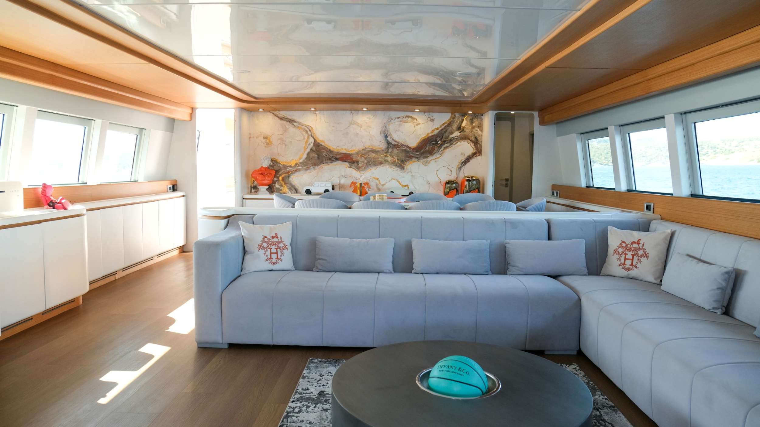 GULSAH Baglietto 36m - saloon lounge