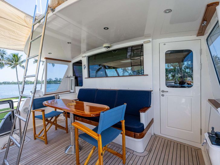 MAGIC TUTCH Hinckley Hunt Ocean 80 - aft deck alfresco dining area MAGIC TUTCH Hinckley Hunt Ocean 80 - aft deck alfresco dining area
