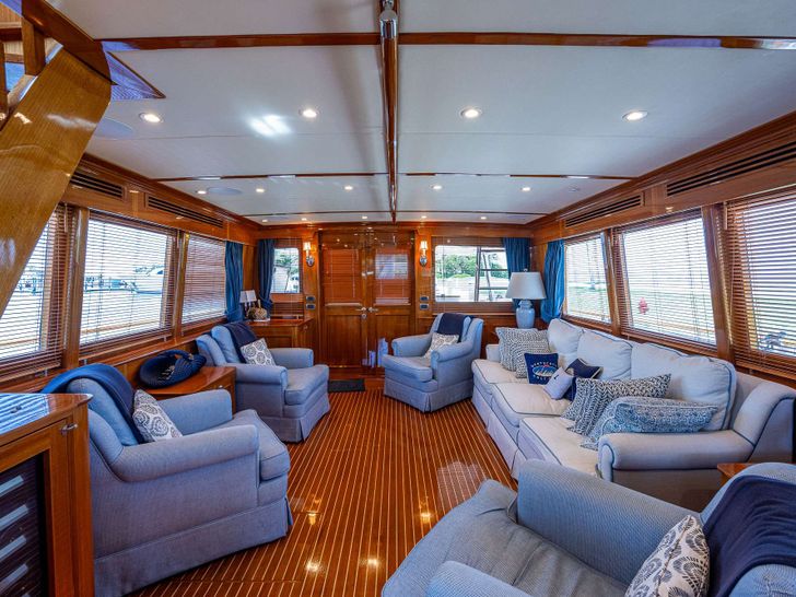 MAGIC TUTCH Hinckley Hunt Ocean 80 - saloon MAGIC TUTCH Hinckley Hunt Ocean 80 - saloon