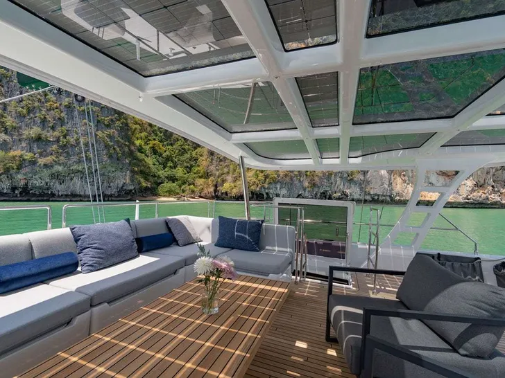 E-MOTION Sunreef 60 Eco - flybridge E-MOTION Sunreef 60 Eco - flybridge