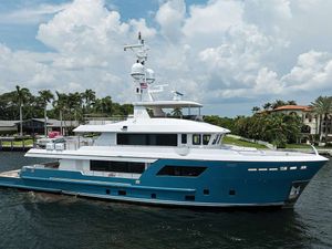 TROPA - Cantiere delle Marche Darwin 106 - 6 Cabins - St Martin - St Barths - St Kitts - Leewards - Caribbean TROPA - Cantiere delle Marche Darwin 106 - 6 Cabins - St Martin - St Barths - St Kitts - Leewards - Caribbean