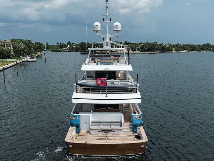 TROPA Cantiere delle Marche Darwin 106 - aft shot TROPA Cantiere delle Marche Darwin 106 - aft shot